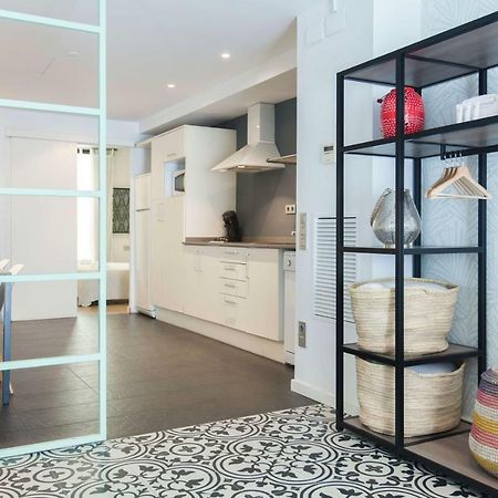 Short Stay Group Liceu Serviced Apartments Барселона Экстерьер фото