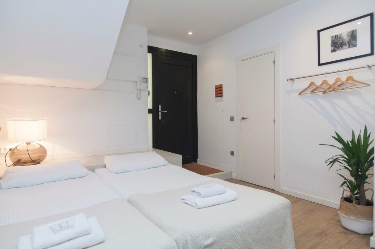 Short Stay Group Liceu Serviced Apartments Барселона Экстерьер фото